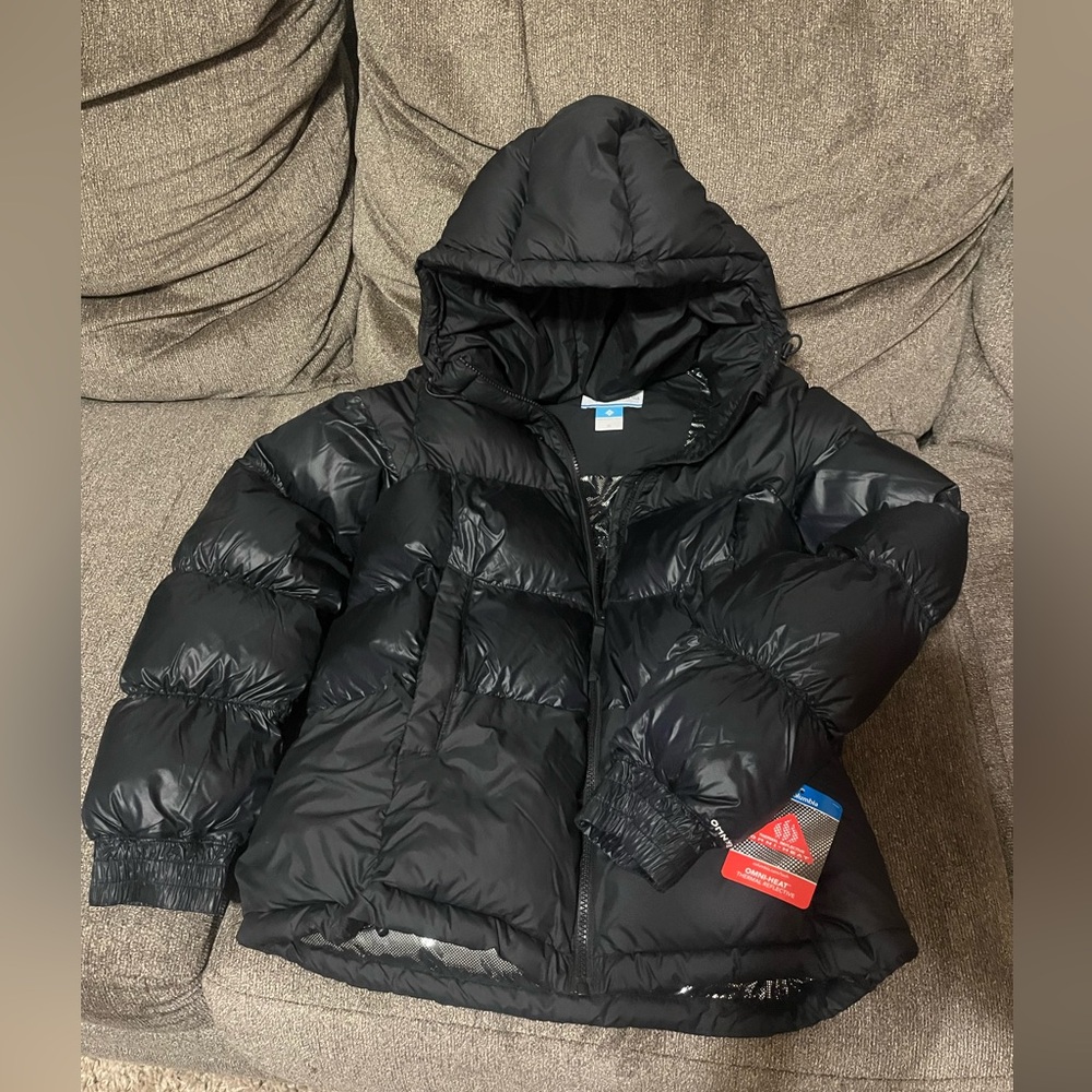 NWT Colombia coat